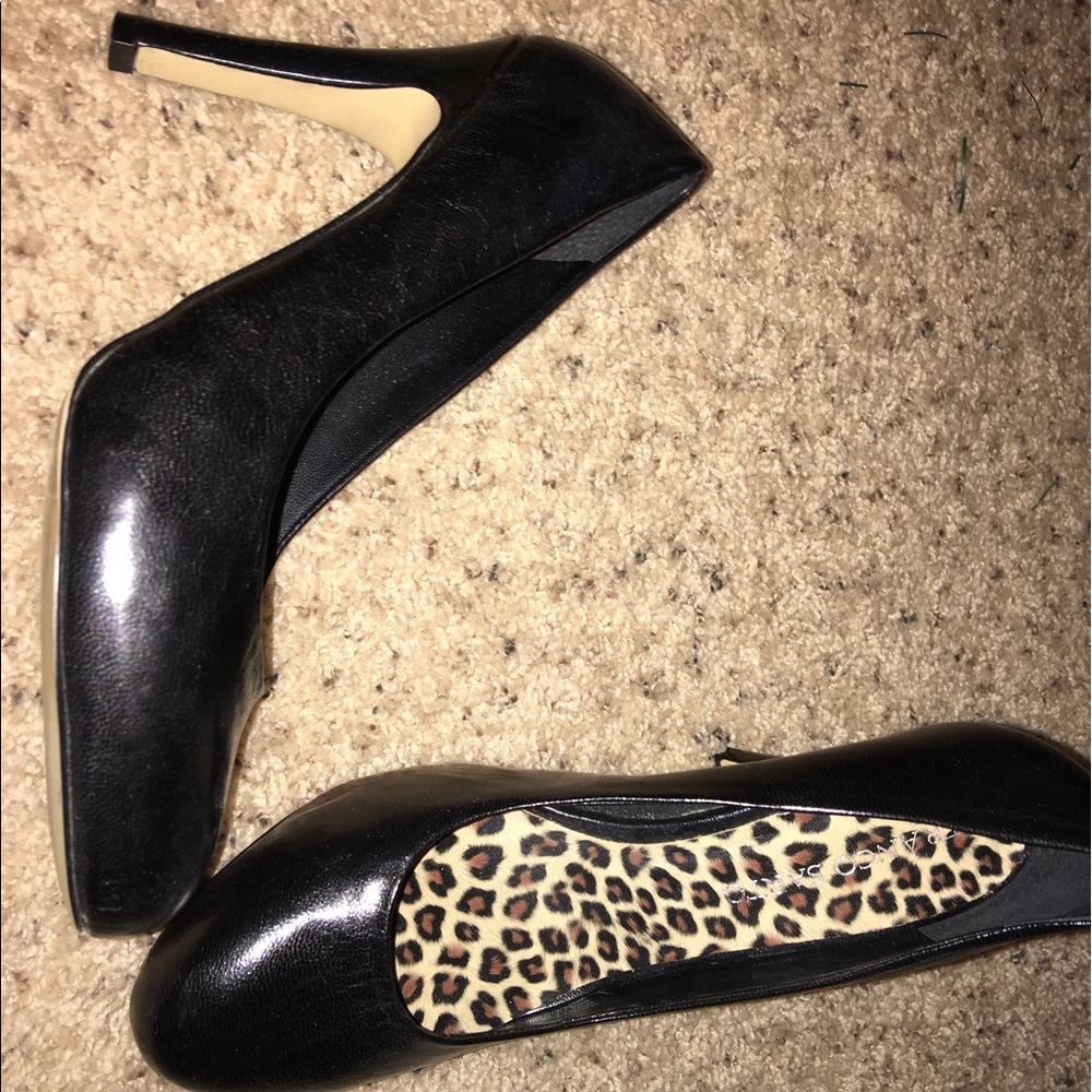 Size 9 great condition black Franco Sarto platform