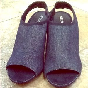 Aerosols Denim Casual High Heel 7.5 Open Toe Shoes
