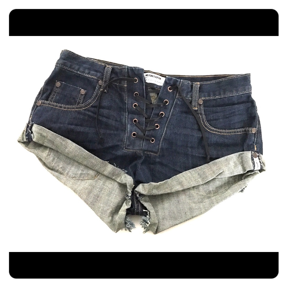 One Teaspoon Denim Shorts size 26