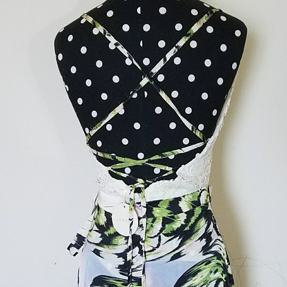 🍍LAST ONE🍍SCALLOP LACE UP MAXI DRESS - Picture 7 of 7