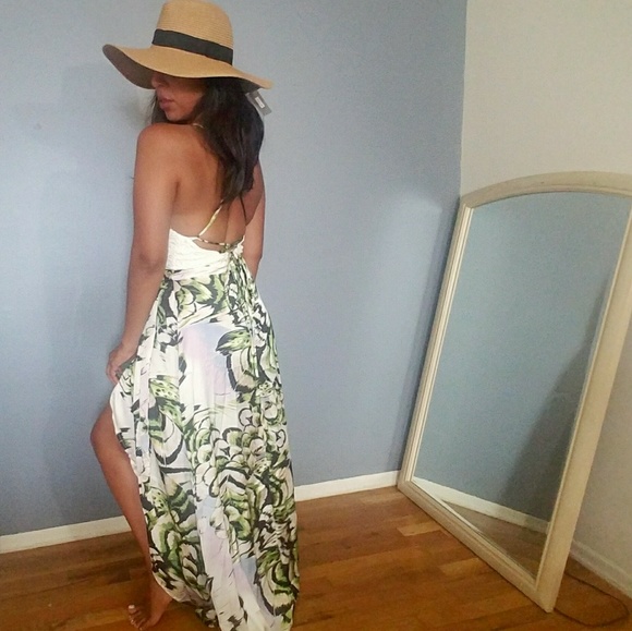 🍍LAST ONE🍍SCALLOP LACE UP MAXI DRESS - Picture 2 of 7