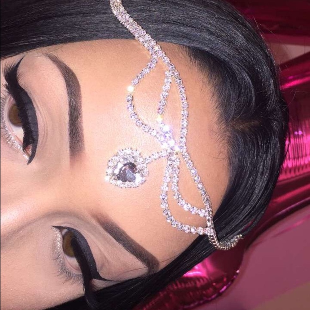 Meet your Posher, Annie