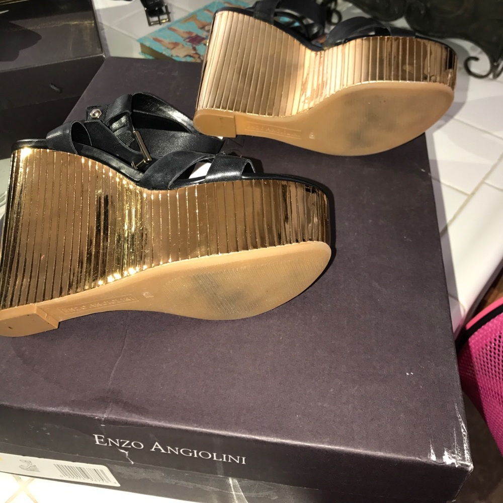 Wedges - Picture 4 of 4