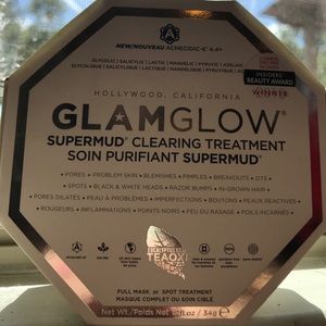 New GlamGlow SuperMud Clearing Treatment