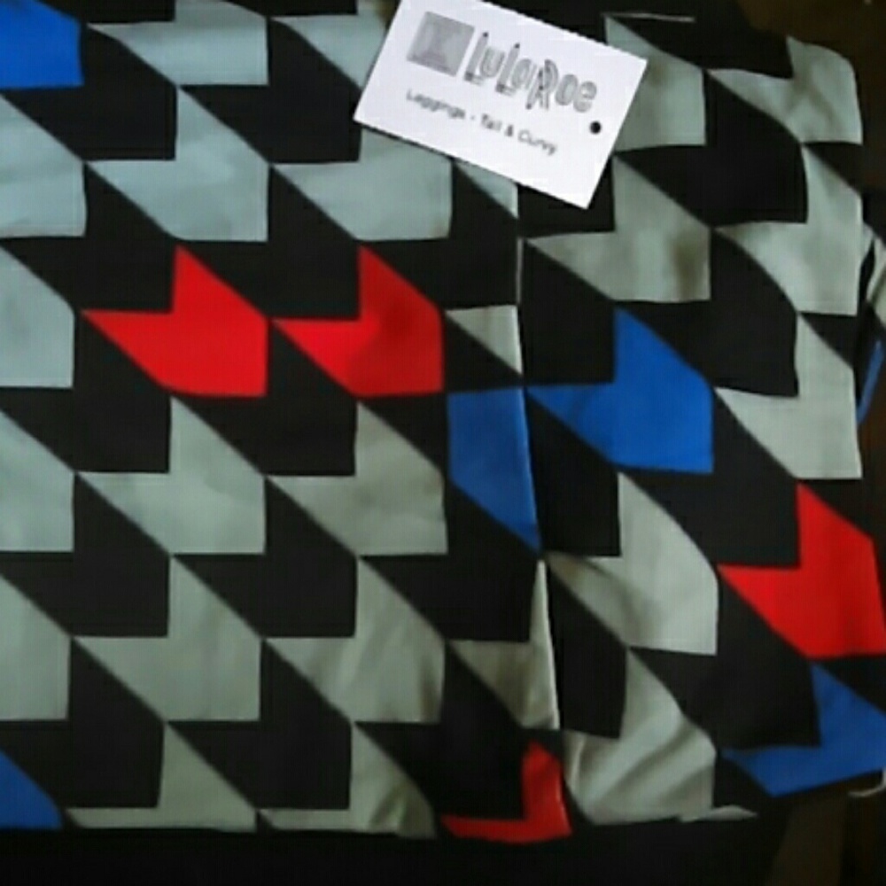 BNWT LulaRoe TC leggings