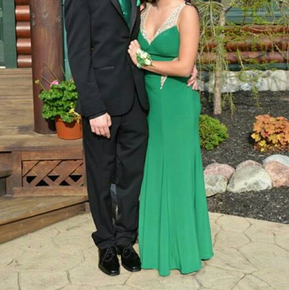 Faviana prom dress