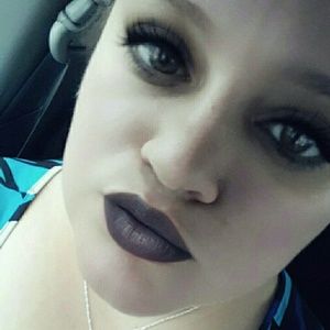 Meet your Posher, Ashleigh