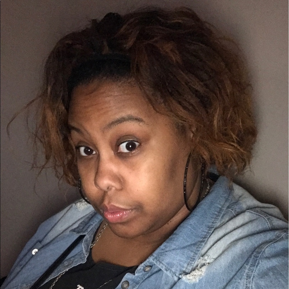 Meet your Posher, Takarra