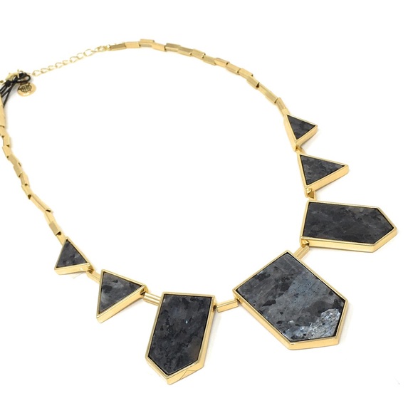 House of Horlow Classic Station Necklace. - Picture 2 of 4