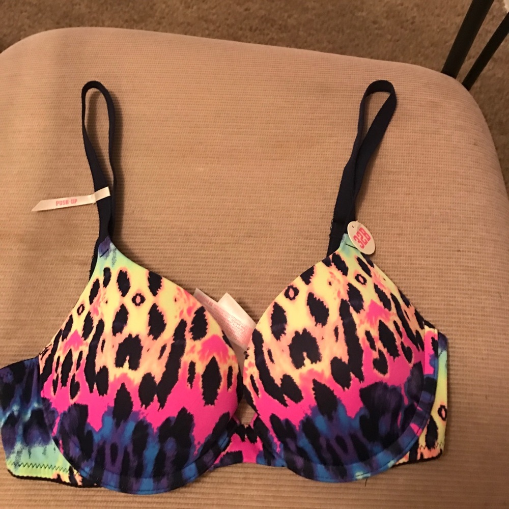 NWT push up bra