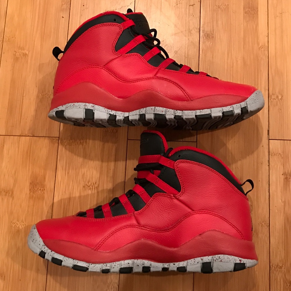 Air Jordan Retro 10 "Bulls over Broadway", sz 8.5