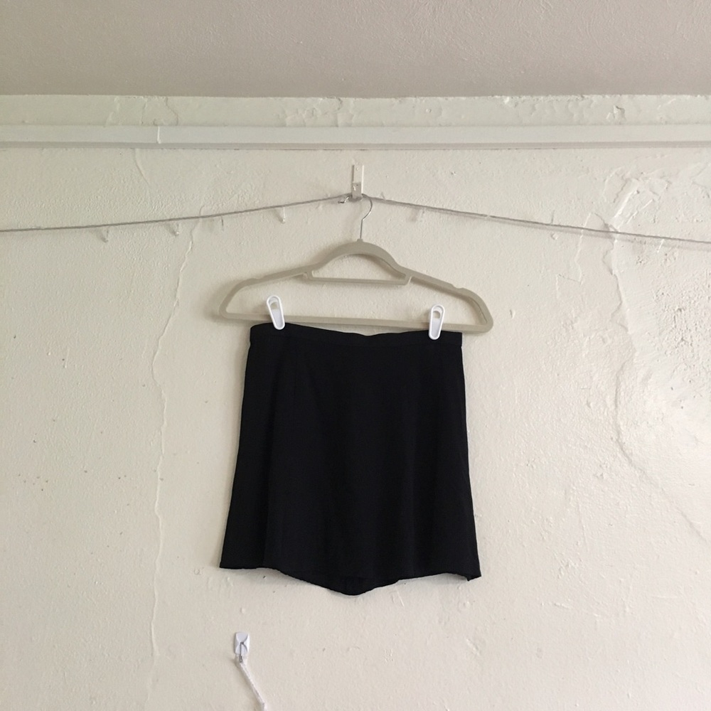 Black American apparel mini skirt size m