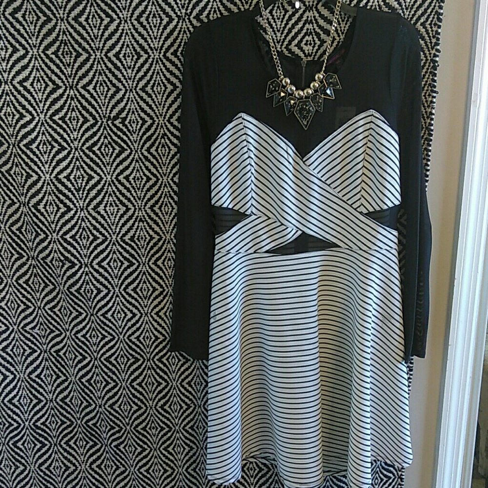 Material Girl Black & White cocktail dress