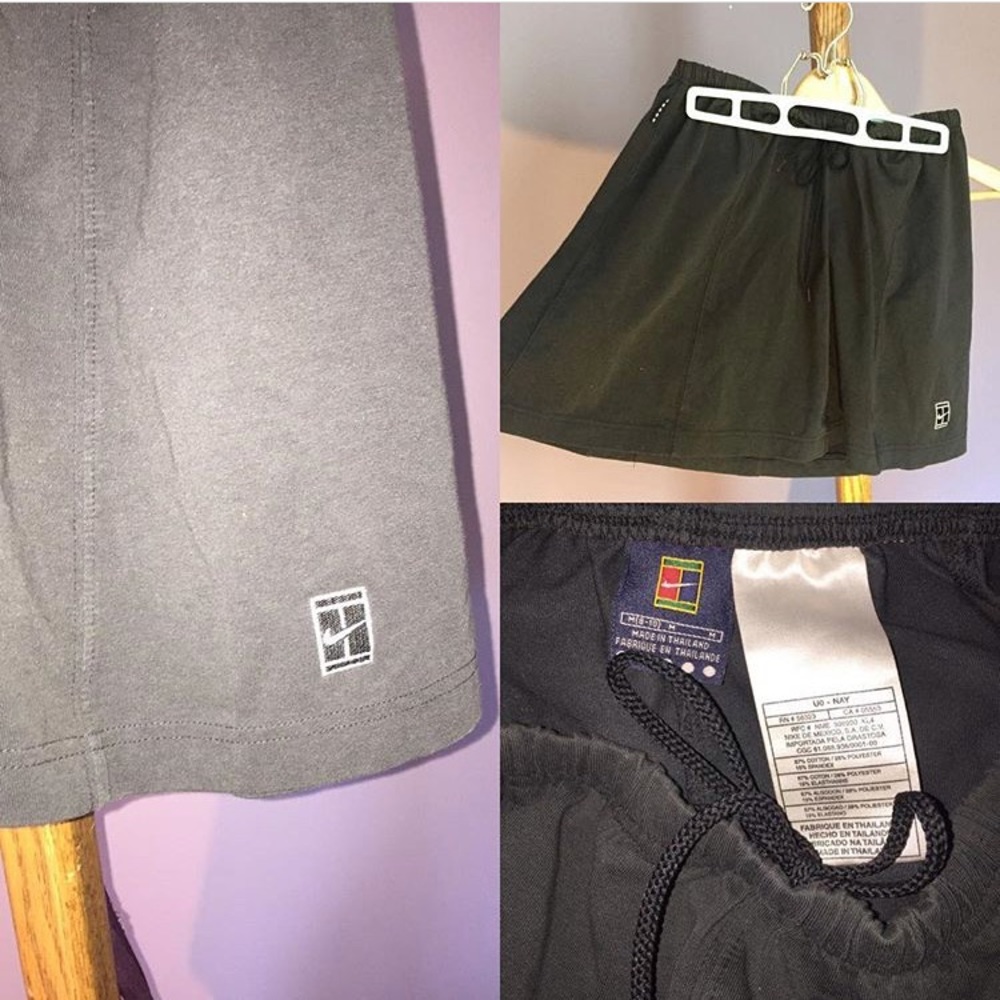 Short Nike tennis skirt