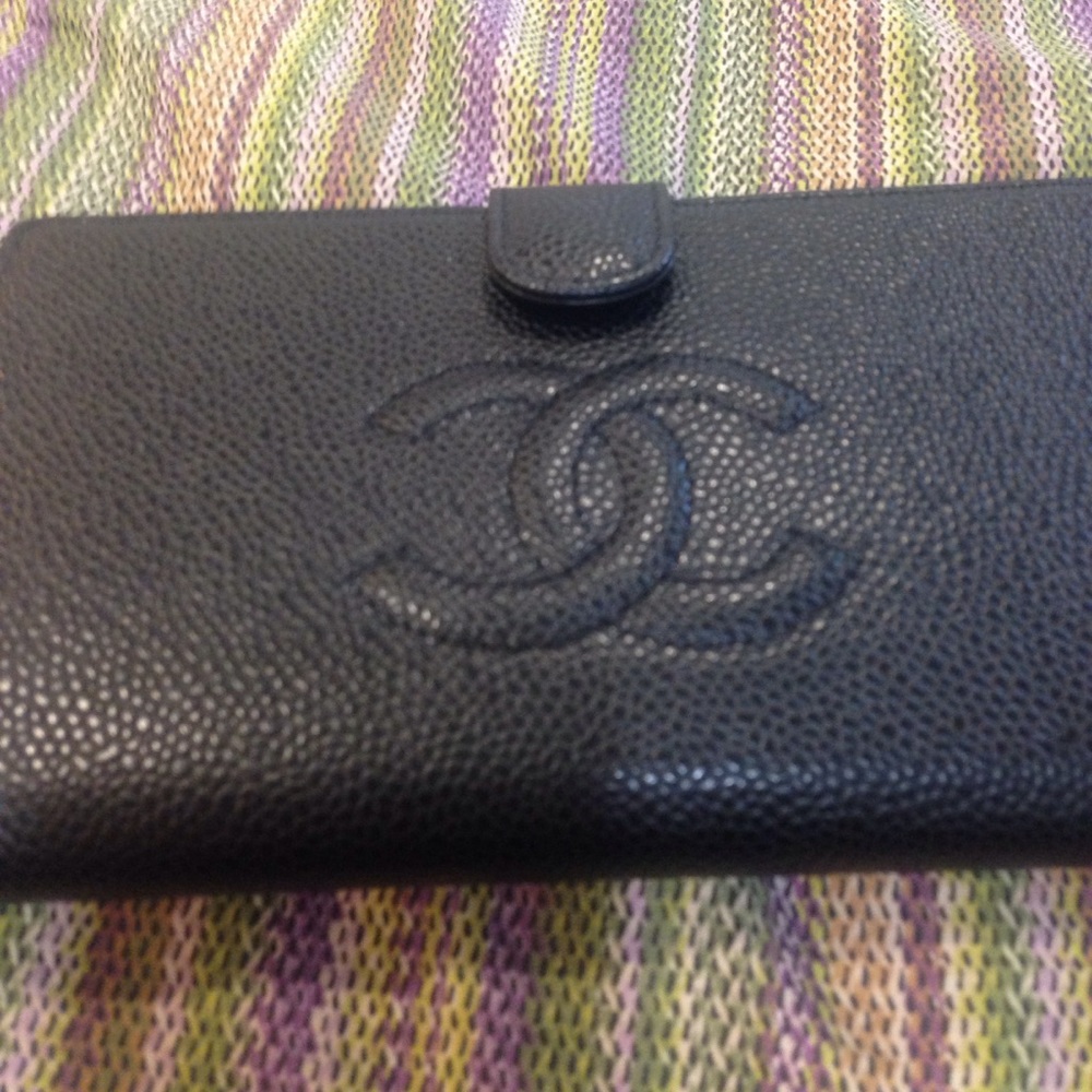 Chanel classic black wallet
