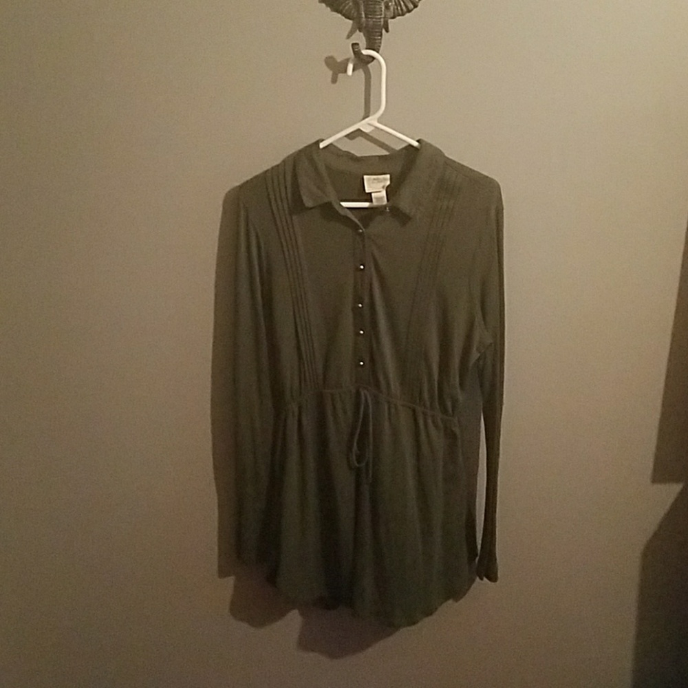 Long sleeve green tunic