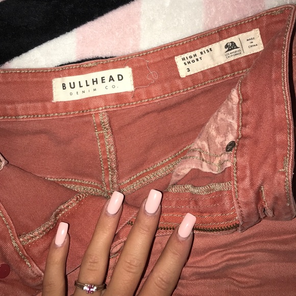 Bullhead high waisted shorts - Picture 3 of 3