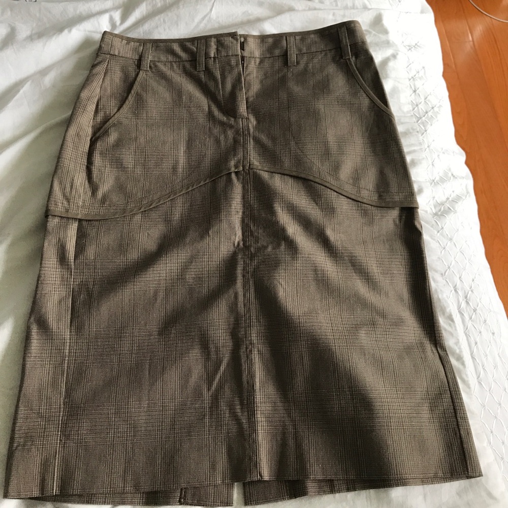 BCBG Maxazria fitted pencil skirt size 2.