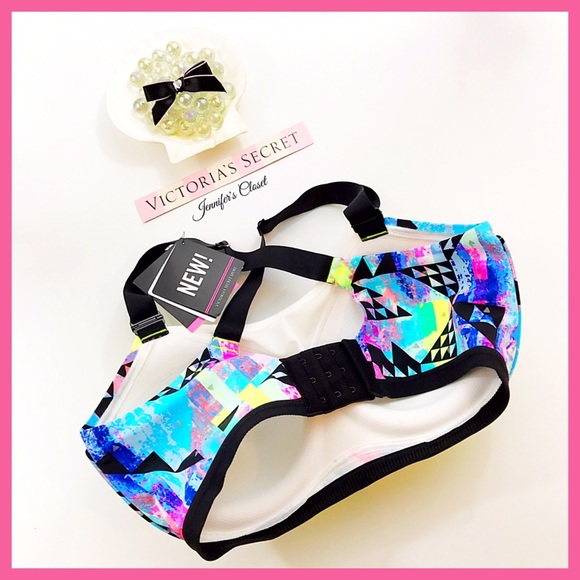 •Victoria's Secret• VSX Ultimate padded sports bra - Picture 2 of 2