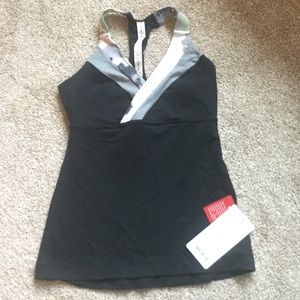 Lululemon NWT Deep Breath Tank
