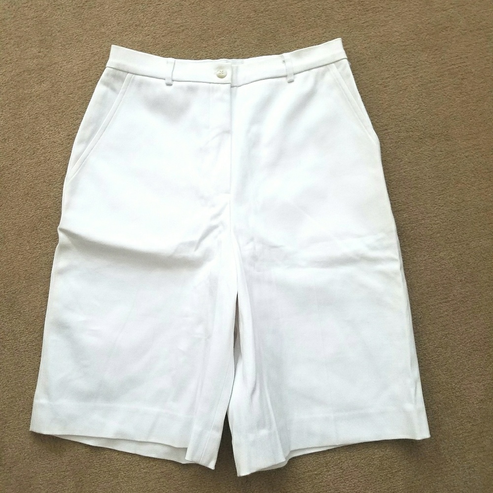 White Bermuda High Rise Shorts Size 8