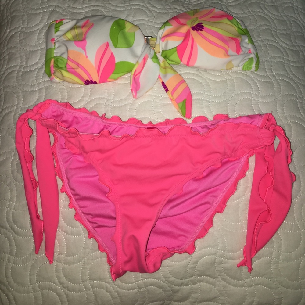 Small Pink Cheeky Bikini (VictoriasSecret) 👙
