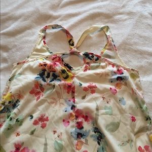 H&M Dresses - ⭐️cute floral hi-lo h&m dress size 8 H&M Dresses - ⭐️cute floral hi-lo h&m dress size 8