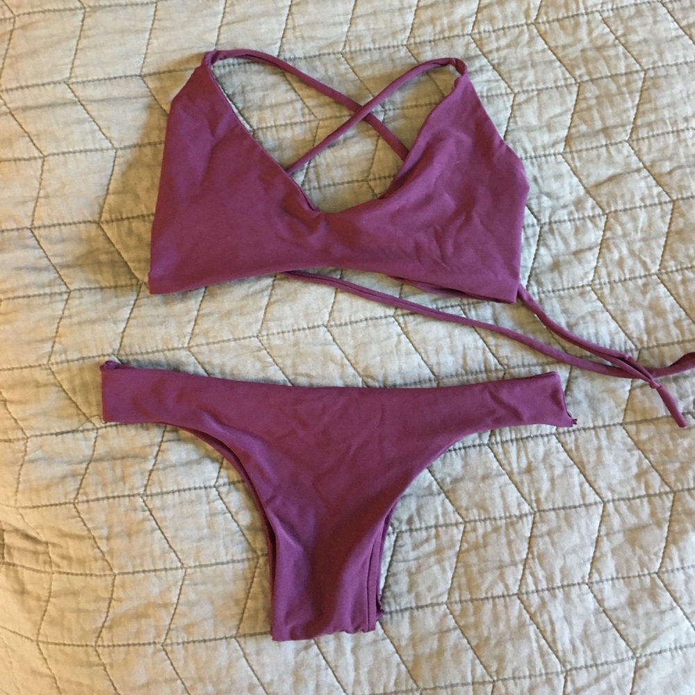 MAROON BIKINI
