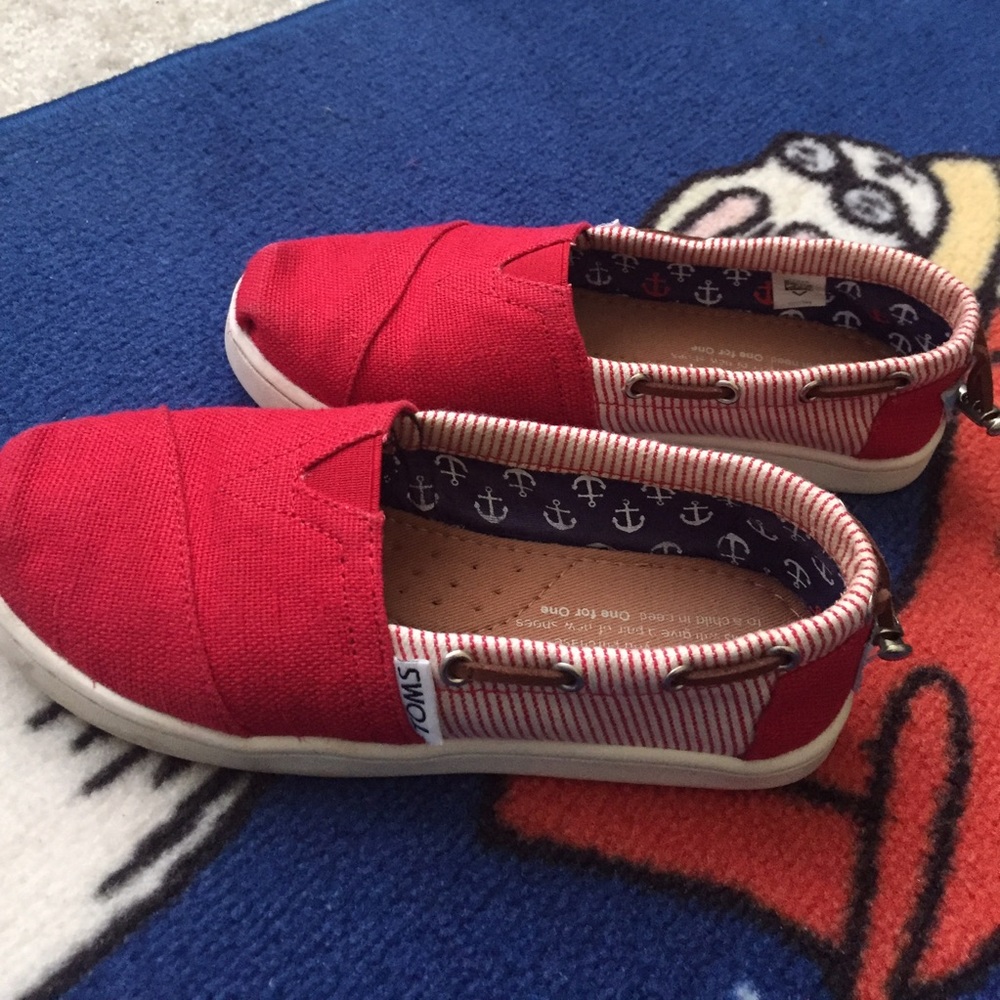 Toms red  shoes size 13 for kids brand new