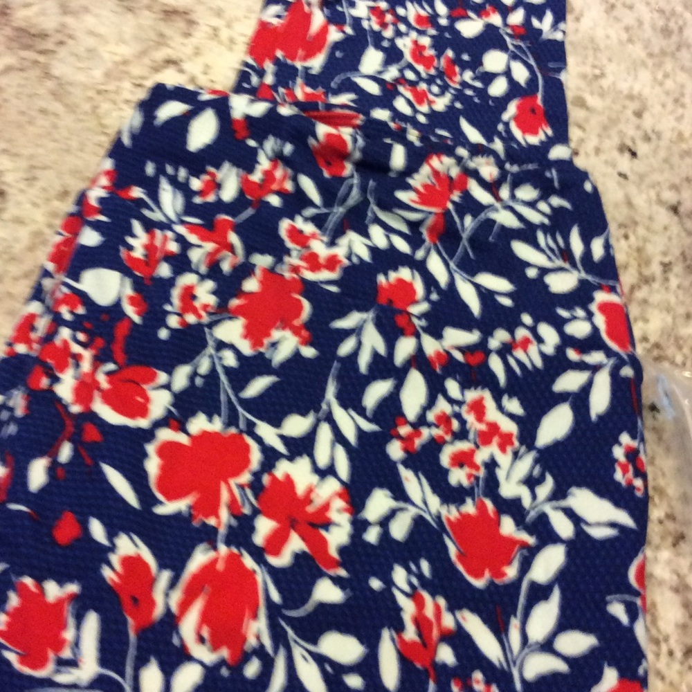 Lularoe leggings new w tag