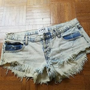 One Teaspoon Bonitas Cut off shorts in light wash