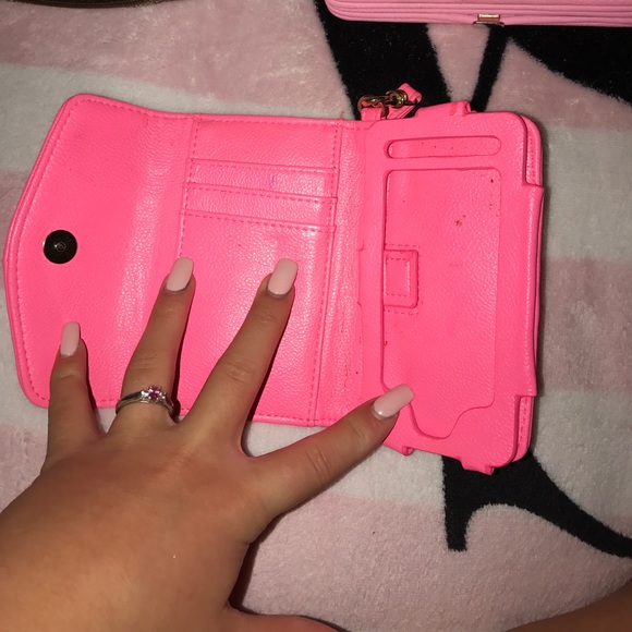 Lot of wristlets - Picture 4 of 5