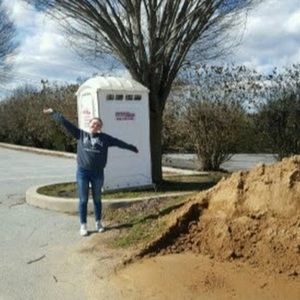 Meet your Posher, Phoebe