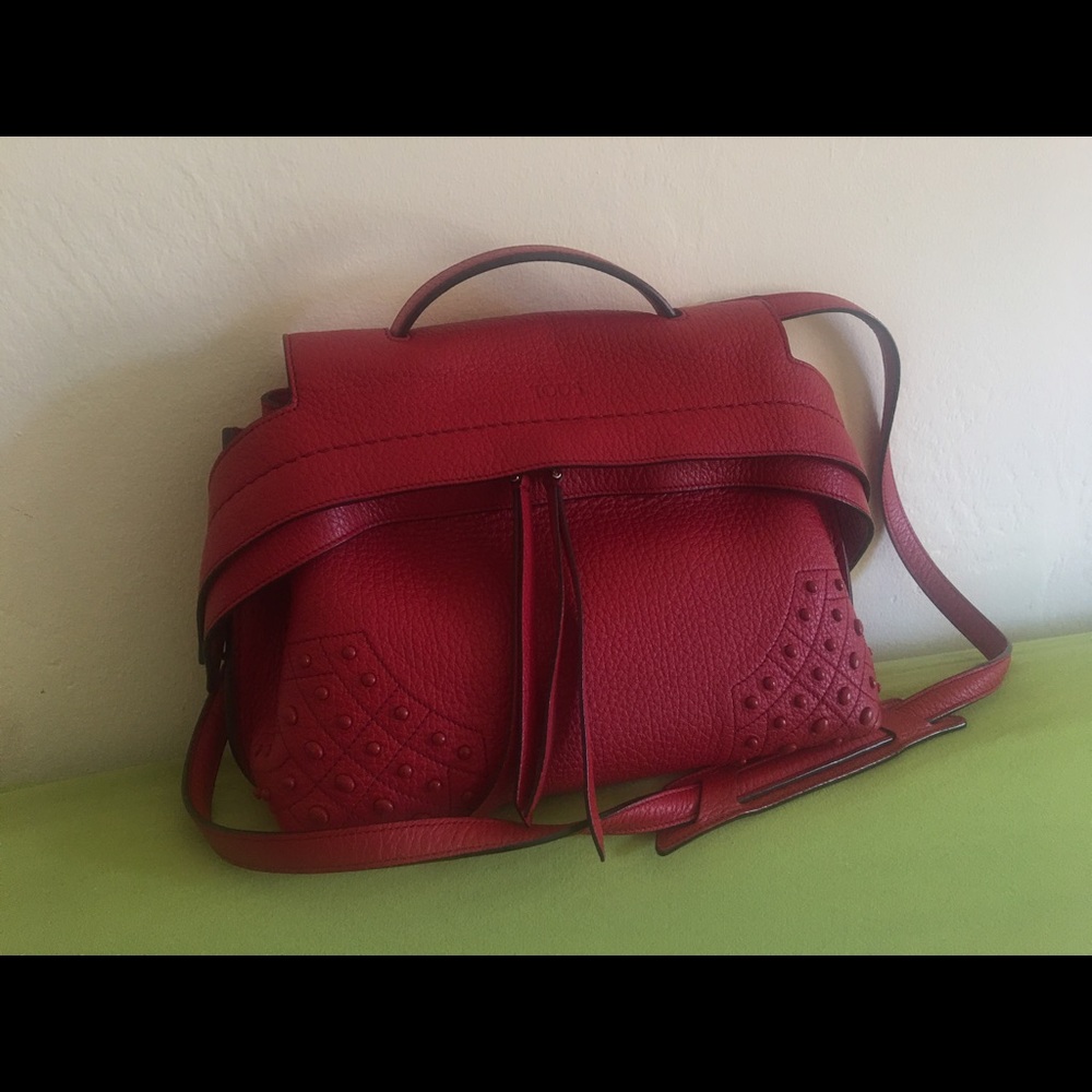 Authentic Tod's 'Micro Wave' Leather Satchel