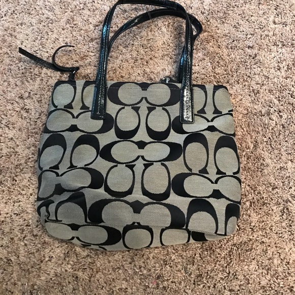 Designer Coach Purse - Picture 2 of 3