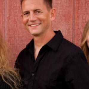 Meet your Posher, Bobby