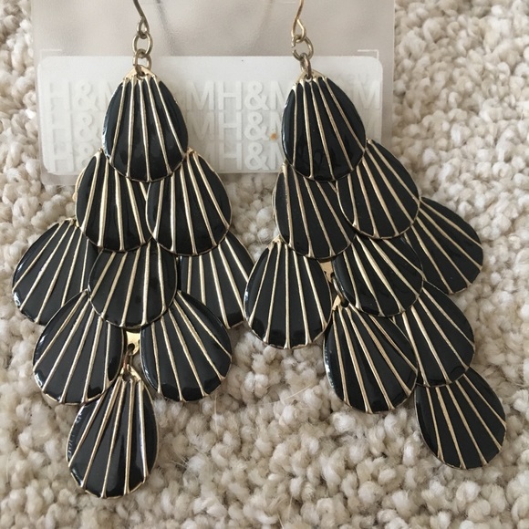 H&M Jewelry - Earrings H&M Jewelry - Earrings