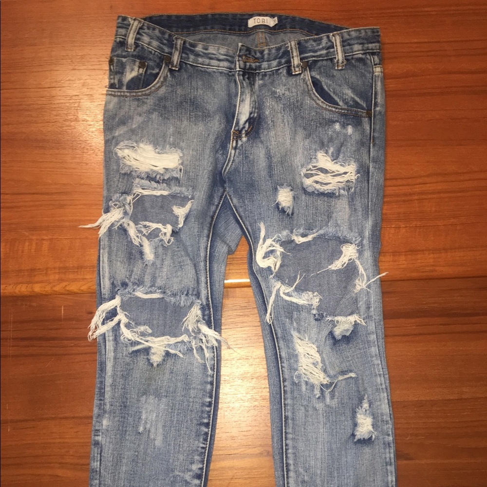 Tobi Destroyed Jeans