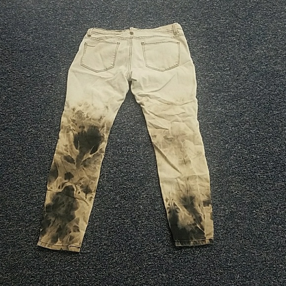 Black tye dyed jeans - Picture 2 of 2