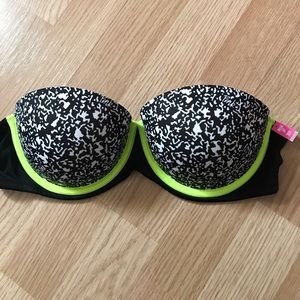 VS Pink strapless bra!