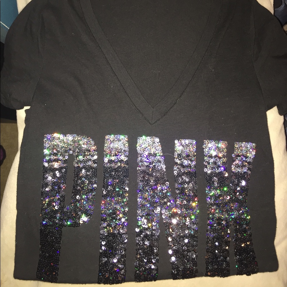 VS PINK SEQUINED TSHIRT