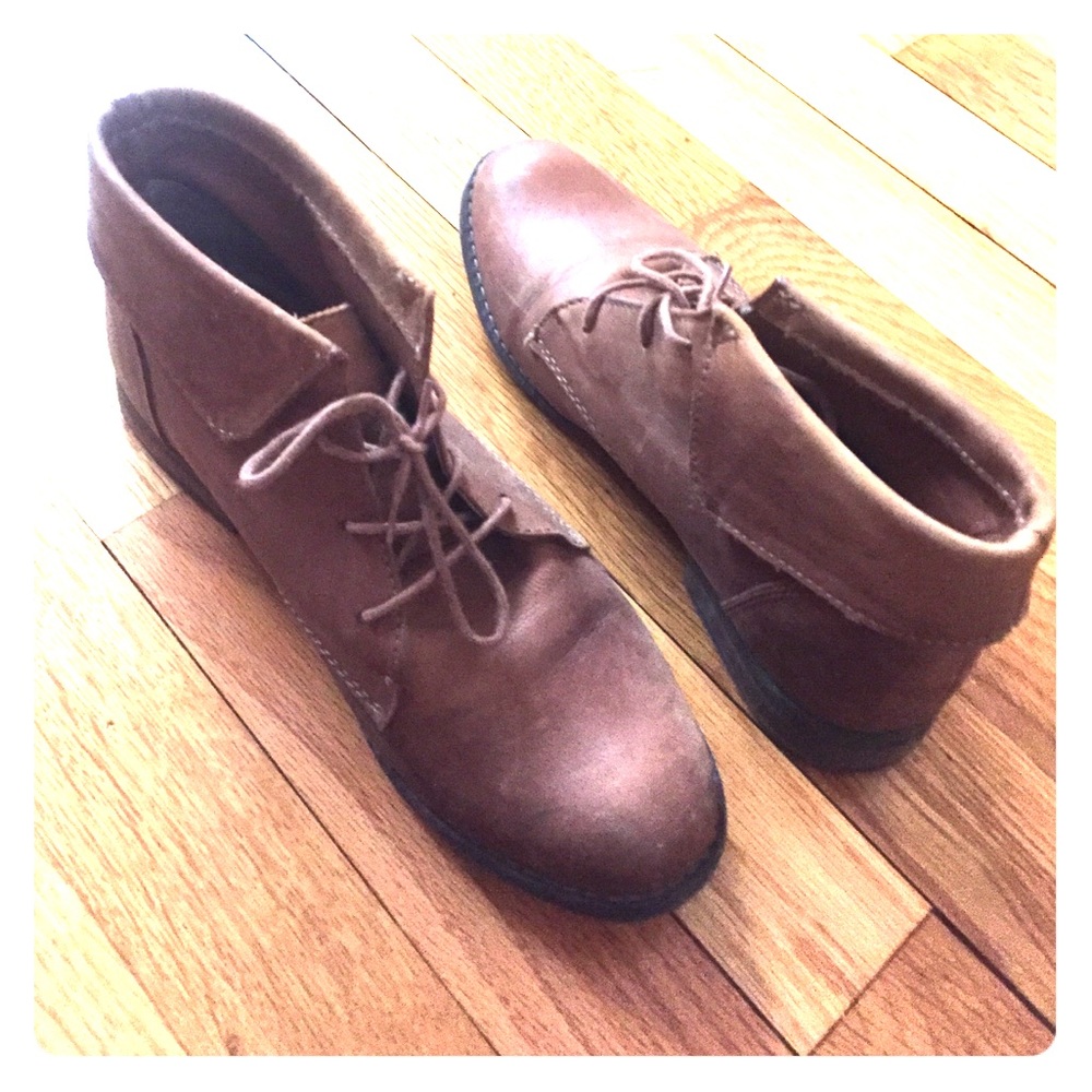 Steve Madden Stingrei Cognac Leather Fold Over