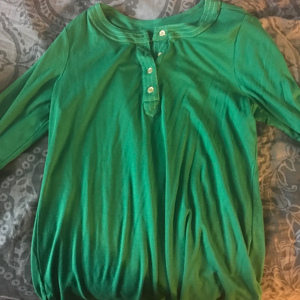 Green shirt