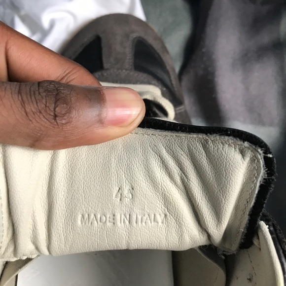 No need for them any more - Picture 2 of 4