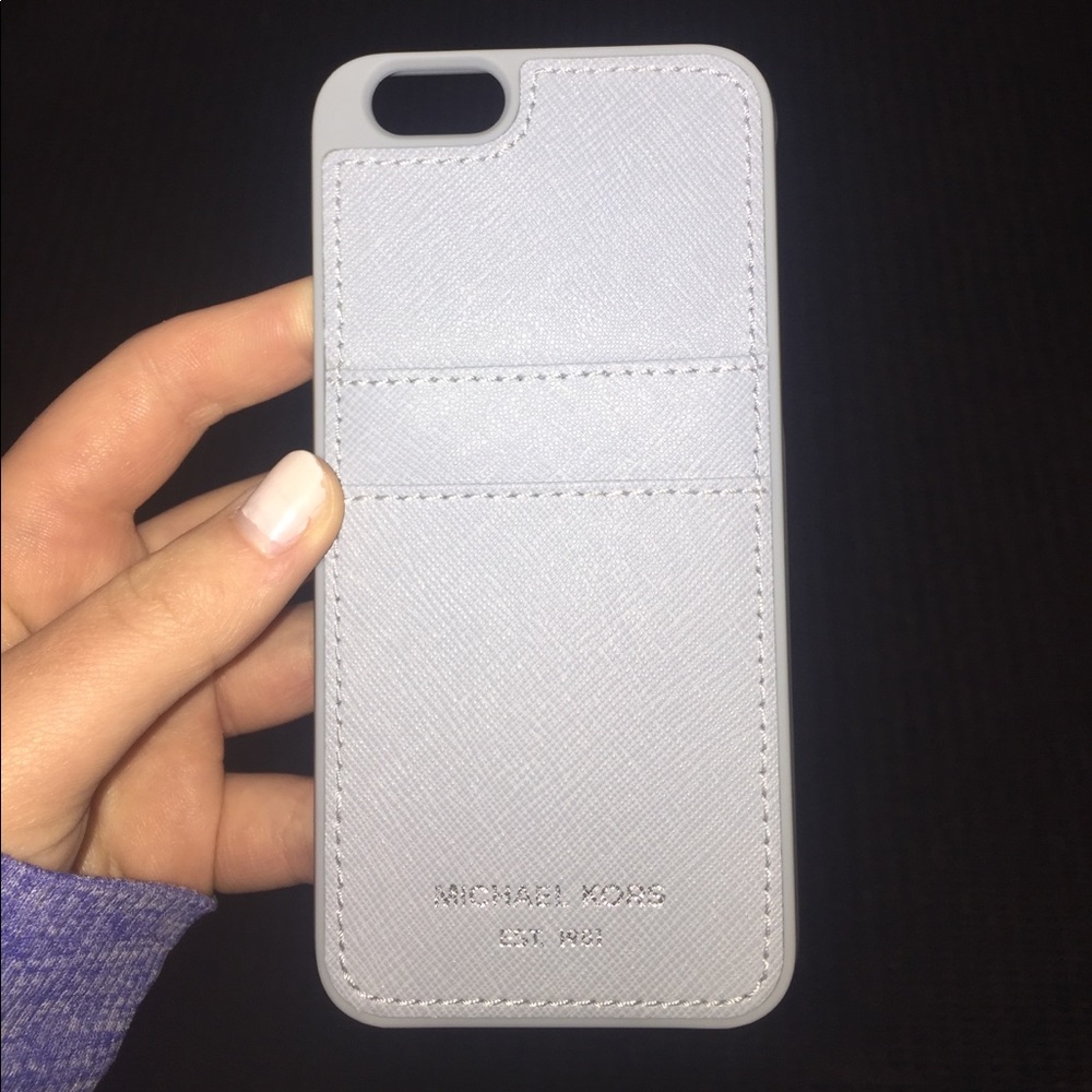 Grey michael Kors iPhone 7 wallet case