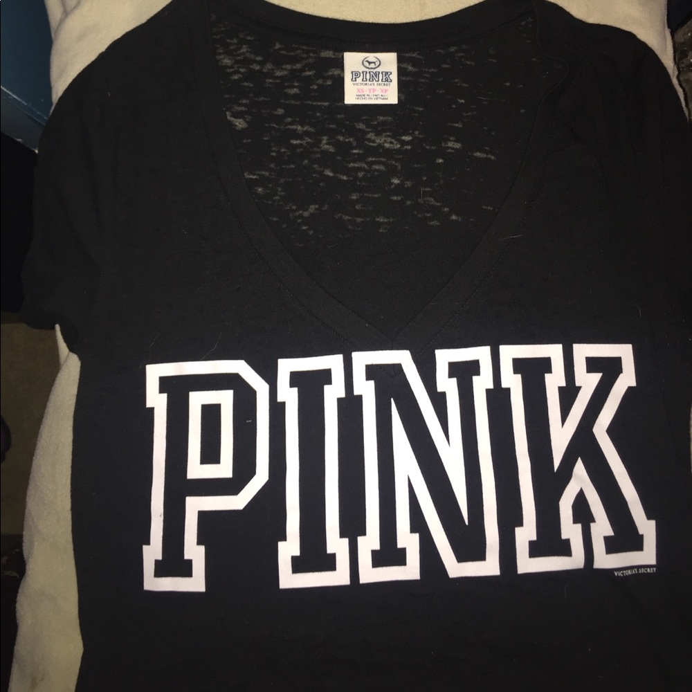 VS PINK BLACK BURNOUT TEE WITH WHITE LOGO GRAPHIC