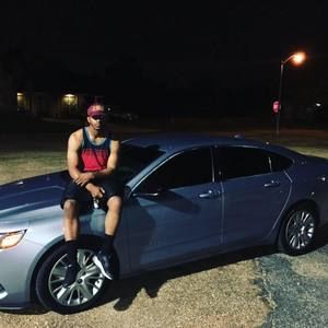 Meet your Posher, Emmanuel