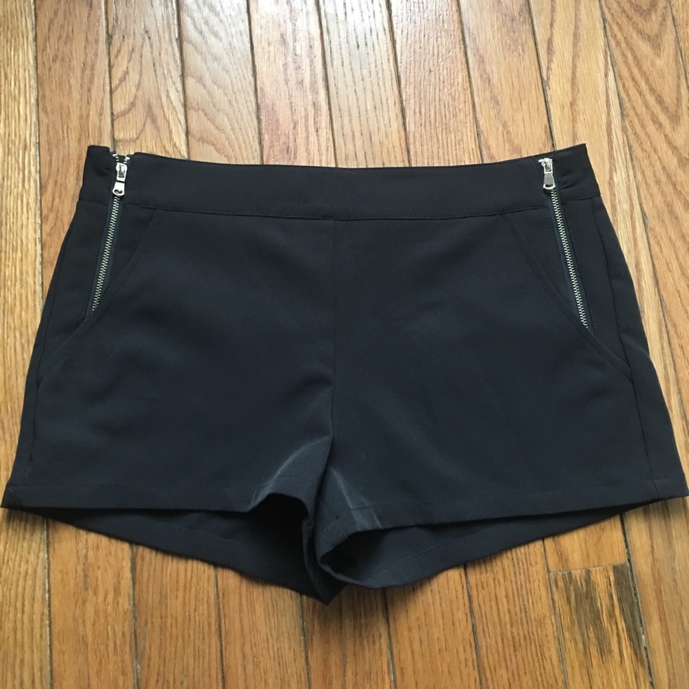 Black shorts from forever 21