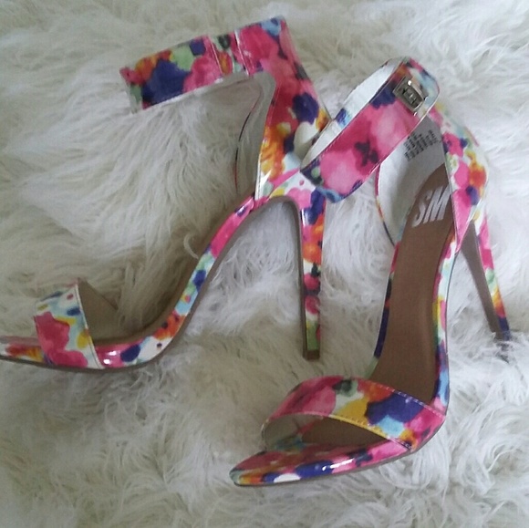 Sexy watercolor heels!!! - Picture 3 of 4