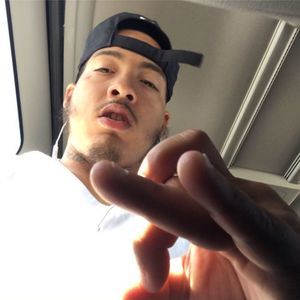 Meet your Posher, Grubby